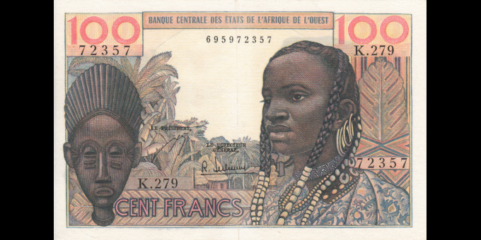 Photographie réelle : Etats de l'Afrique de l'Ouest - p02b - 100 francs - ND (1962) - Banque Centrale des Etats de l'Afrique de